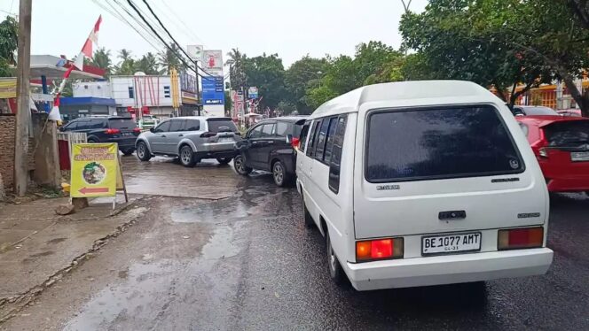 
					Mafia BBM Subsidi Rakus Kuras Habis Biosolar di SPBU Bandar Lampung, APH Terkesan Mandul Lakukan Penindakan